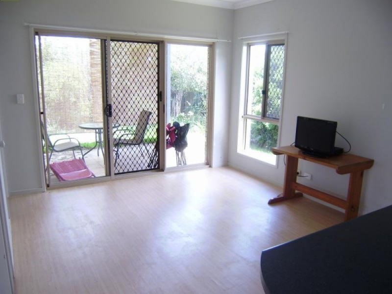 17 Jezabel Drive, Springfield Lakes QLD 4300