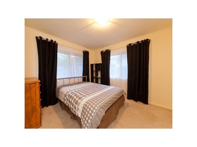 15 Patricia Street, Strathpine QLD 4500