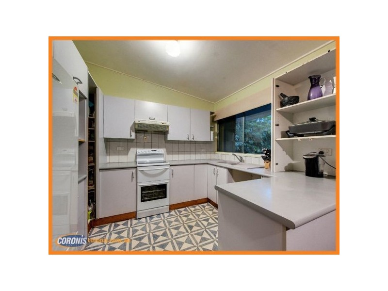 38 Pindari Avenue, Ferny Hills QLD 4055