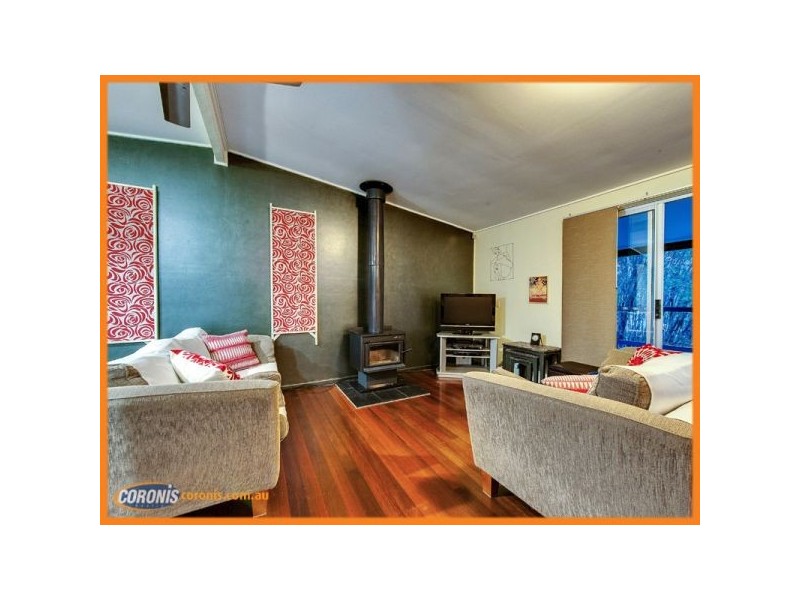 38 Pindari Avenue, Ferny Hills QLD 4055