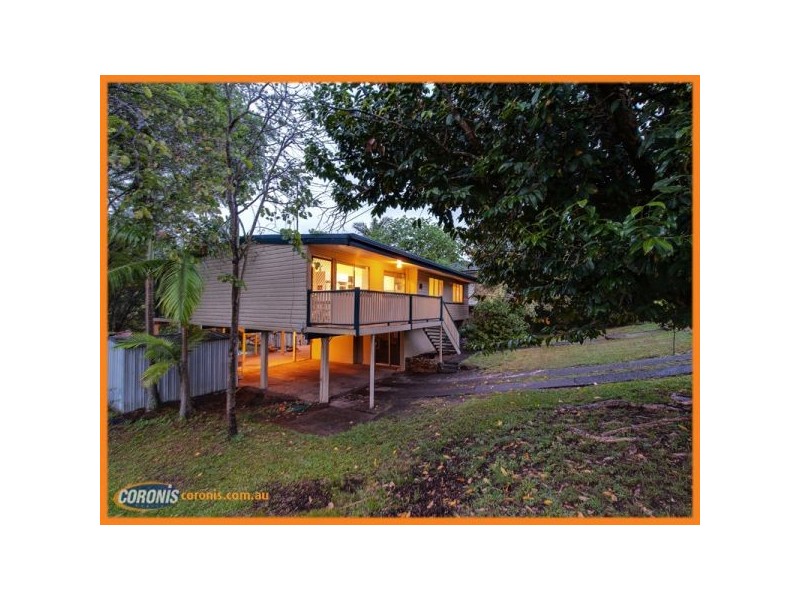 38 Pindari Avenue, Ferny Hills QLD 4055