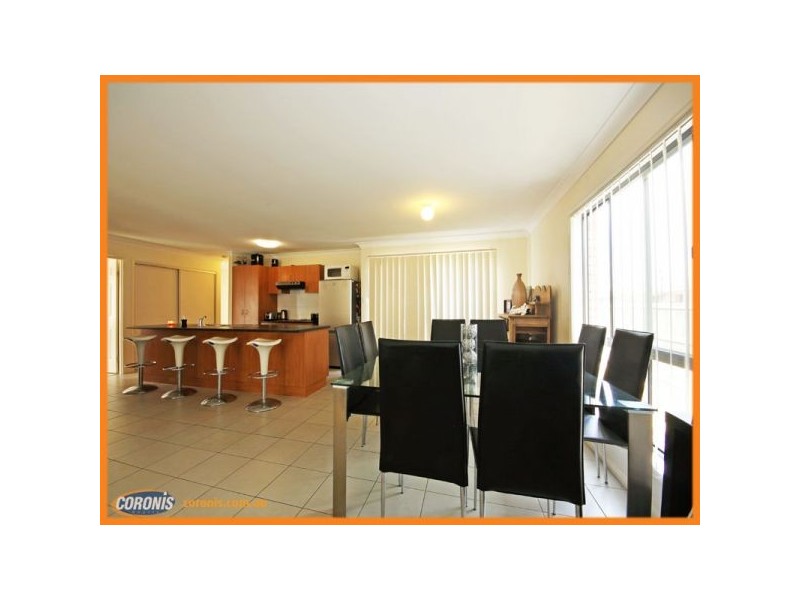 8 Greta Street, Warner QLD 4500