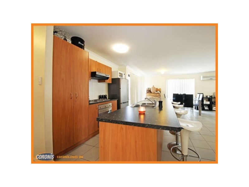 8 Greta Street, Warner QLD 4500