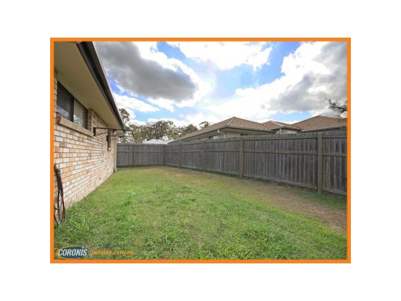 8 Greta Street, Warner QLD 4500