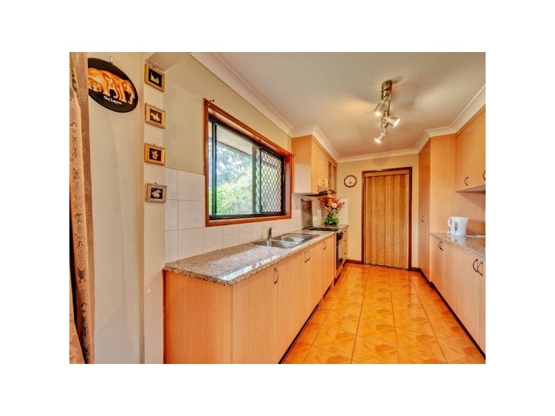 37 Wootton Crescent, Springwood QLD 4127