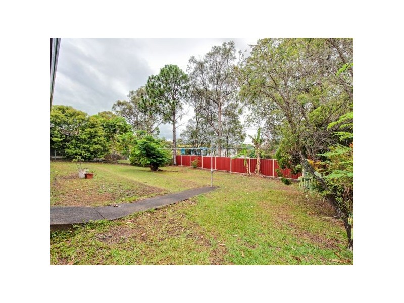 37 Wootton Crescent, Springwood QLD 4127