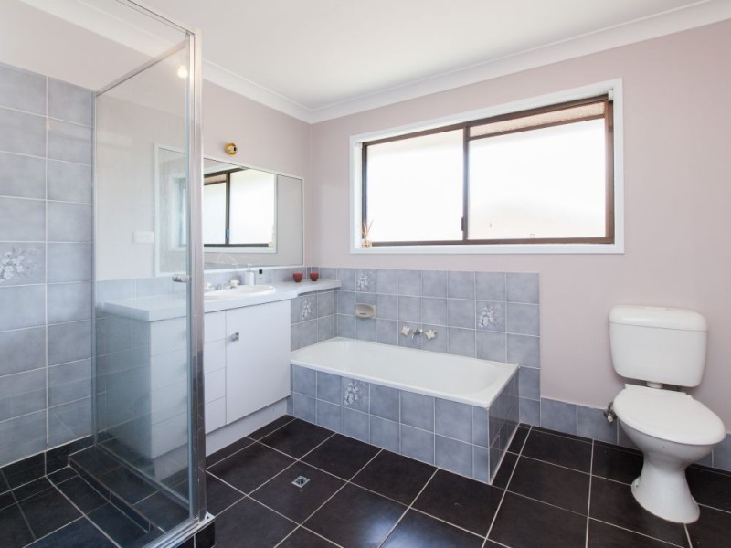 2 Diss Court, Albany Creek QLD 4035