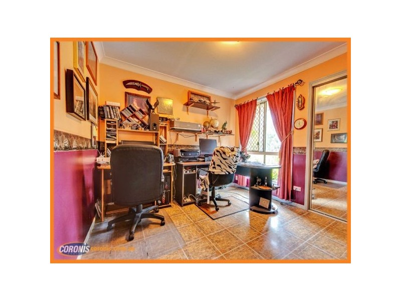 31 Bottlebrush Drive, Regents Park QLD 4118