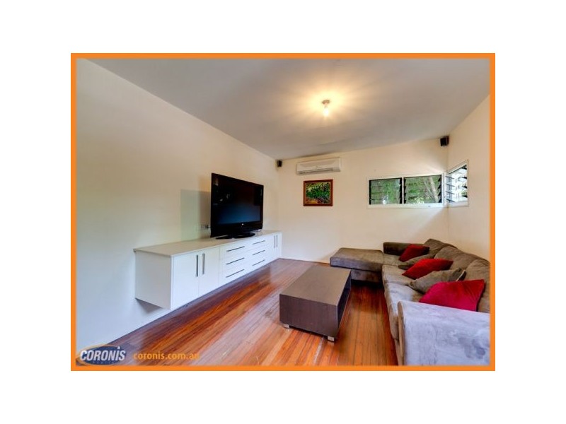 155 Kitchener Road, Kedron QLD 4031