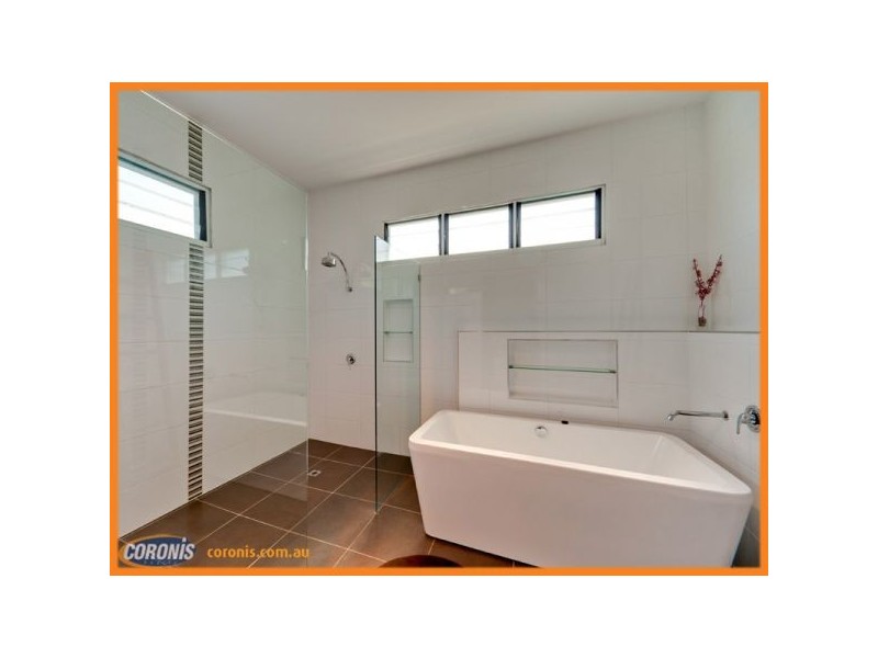 155 Kitchener Road, Kedron QLD 4031