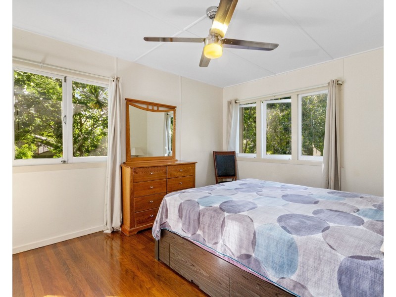 932 South Pine Road, Everton Park QLD 4053