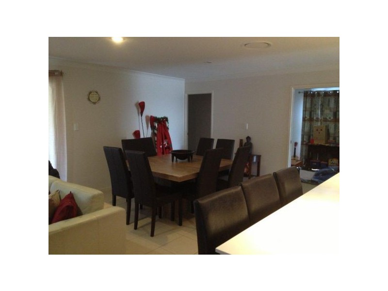 17 Central Green Avenue, Narangba QLD 4504