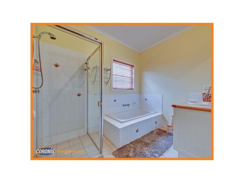 3 Eve Court, Springfield Lakes QLD 4300