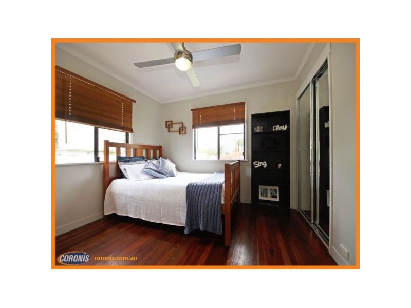 12 Spitfire Avenue, Strathpine QLD 4500