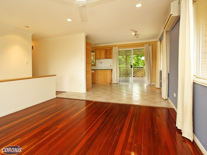 Arana Hills QLD 4054