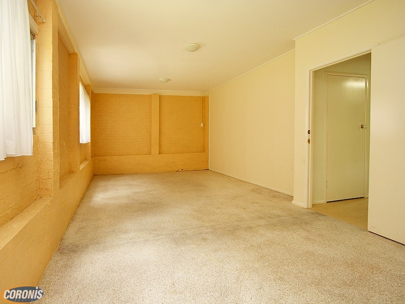 Arana Hills QLD 4054