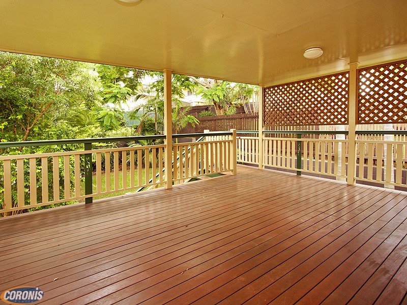 Arana Hills QLD 4054