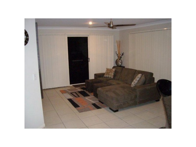 25 Stockdale Street, Pacific Pines QLD 4211