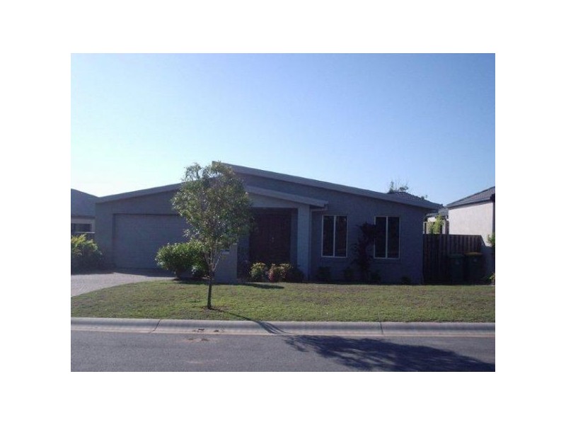 25 Stockdale Street, Pacific Pines QLD 4211