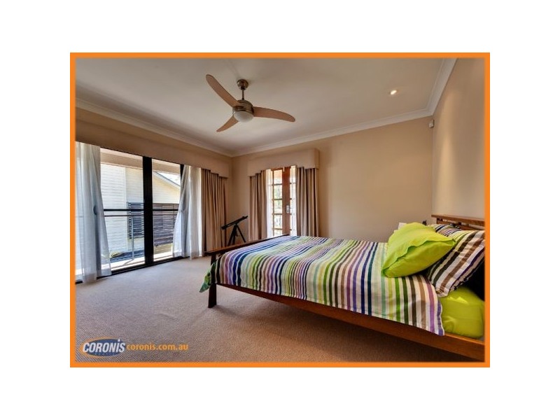 31-33 Oakview Circuit, Brookwater QLD 4300