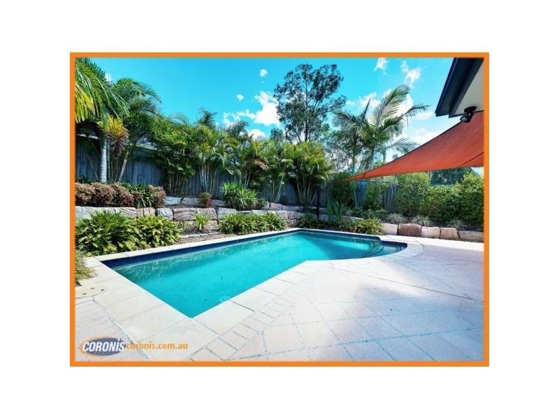 31-33 Oakview Circuit, Brookwater QLD 4300