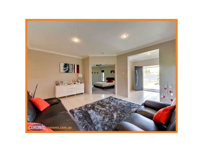 8 Katelyn Court, Cashmere QLD 4500