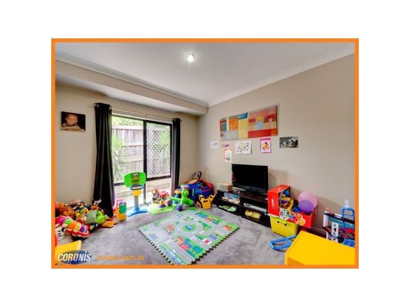 8 Katelyn Court, Cashmere QLD 4500