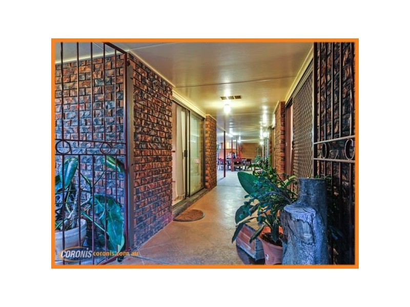 24 Altoft Street, Kuraby QLD 4112