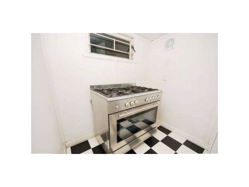 13 Fisher Street, East Brisbane QLD 4169