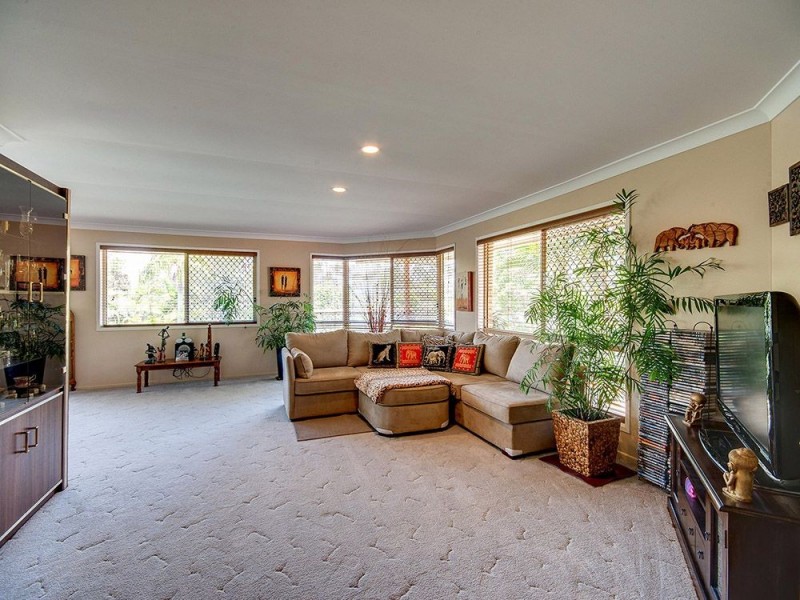 6 Starling Street, Warner QLD 4500