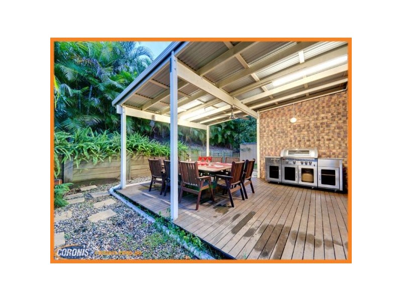 1 Mabella Court, Eatons Hill QLD 4037