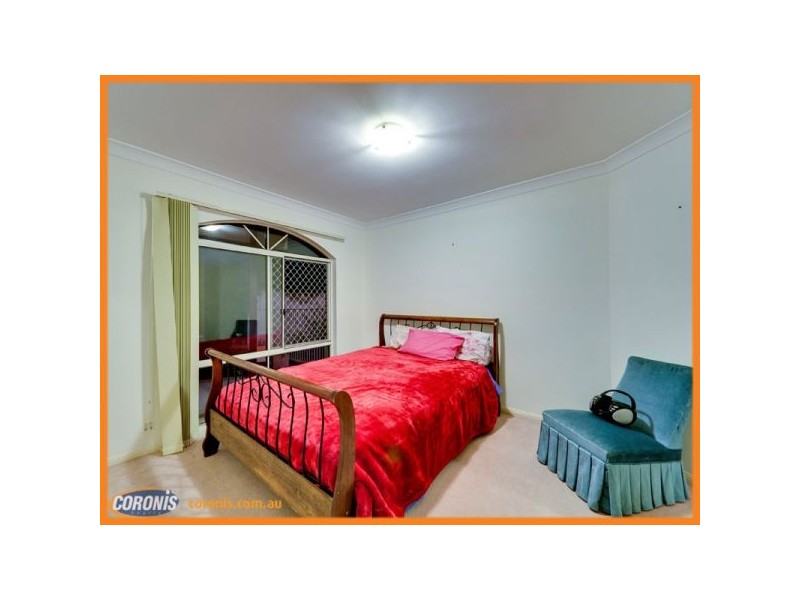 1 Mabella Court, Eatons Hill QLD 4037