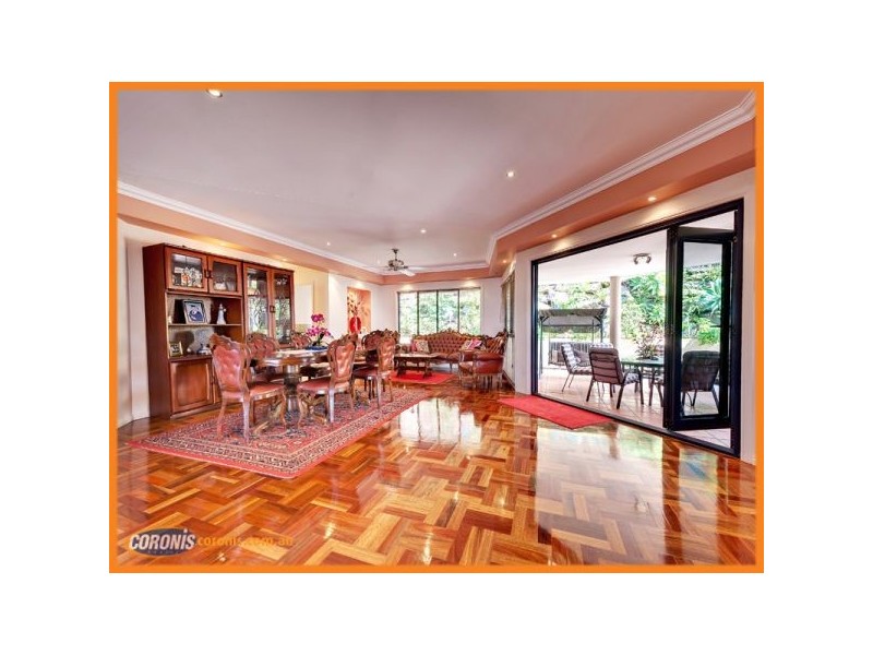 30 Ballah Crescent, Highland Park QLD 4211