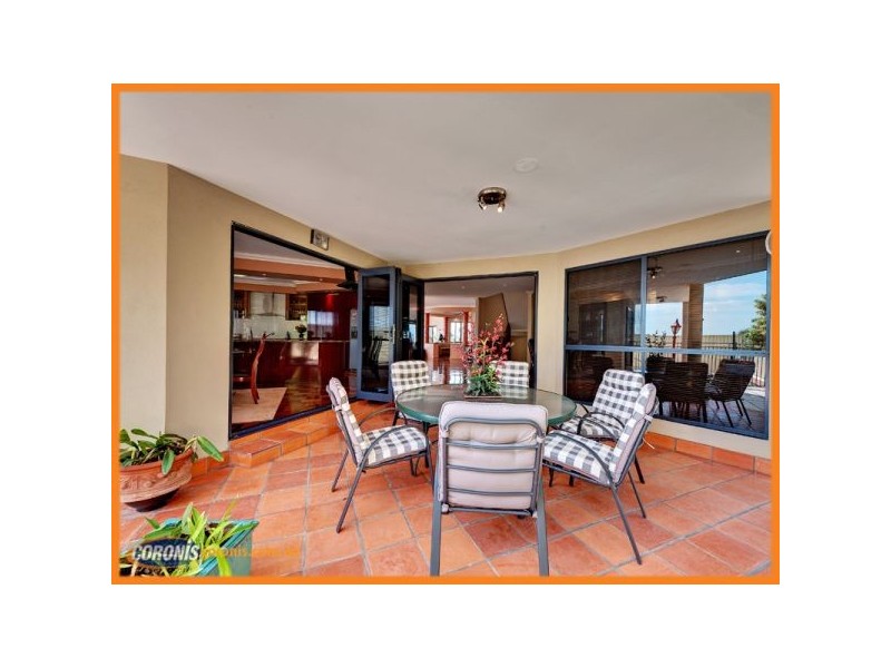 30 Ballah Crescent, Highland Park QLD 4211