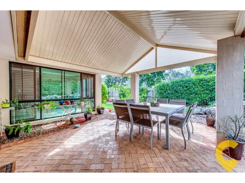 2 Palmetto Place, Bridgeman Downs QLD 4035