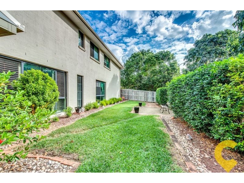 2 Palmetto Place, Bridgeman Downs QLD 4035