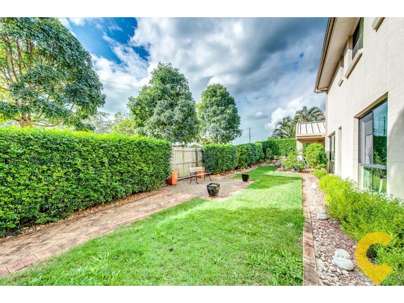 2 Palmetto Place, Bridgeman Downs QLD 4035