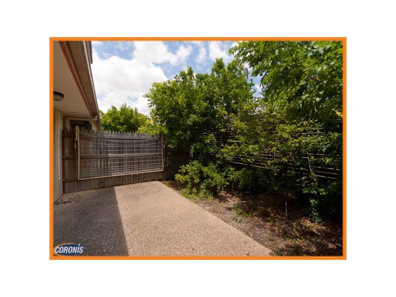 2/23 Kingsmill Street, Chermside QLD 4032