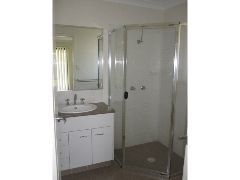 8 Bluegrass Place, Morayfield QLD 4506