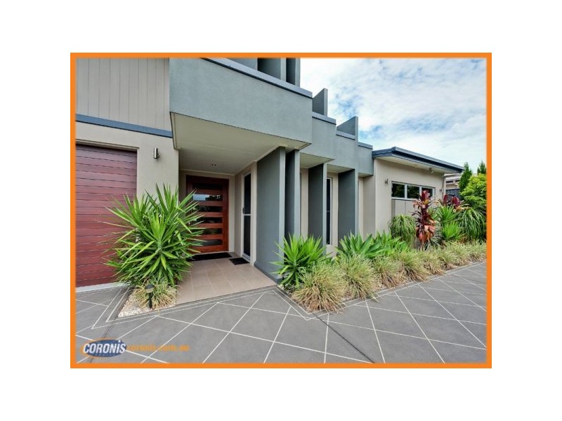 2 Meredith Street, Eight Mile Plains QLD 4113