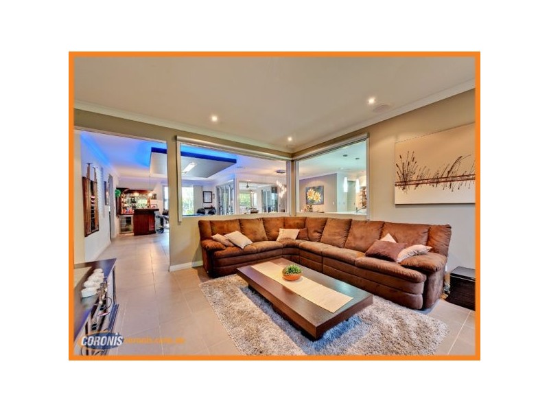 2 Meredith Street, Eight Mile Plains QLD 4113