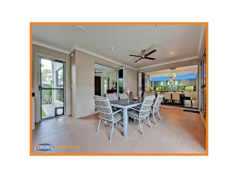 2 Meredith Street, Eight Mile Plains QLD 4113