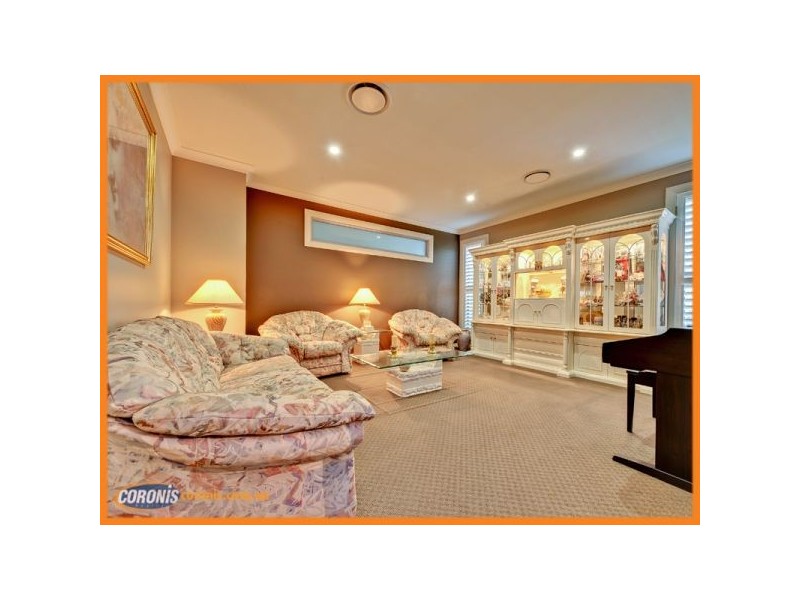 2 Meredith Street, Eight Mile Plains QLD 4113