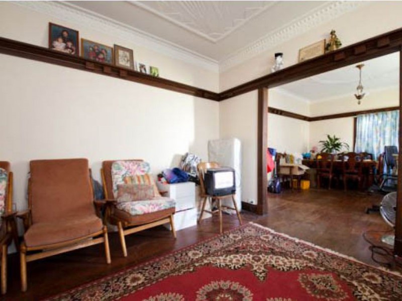 27 Clifford Street, Stafford QLD 4053