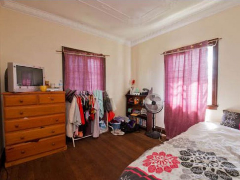 27 Clifford Street, Stafford QLD 4053