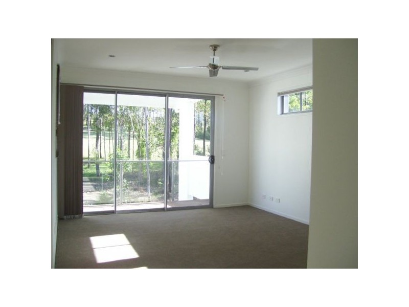 15/30 Oakview Circuit, Brookwater QLD 4300