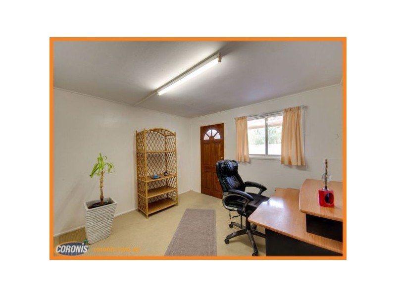 9 Carawatha Avenue, Ferny Hills QLD 4055