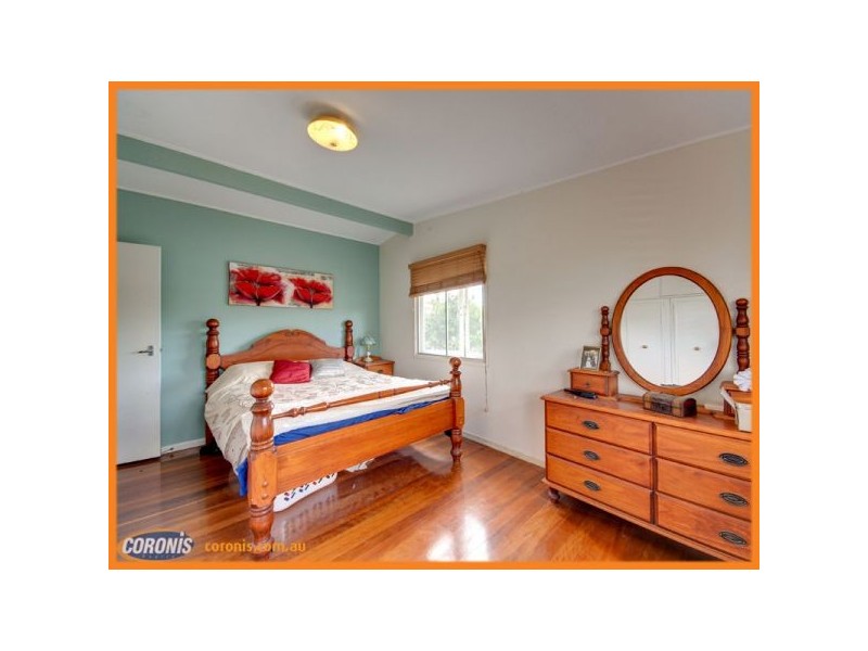 9 Carawatha Avenue, Ferny Hills QLD 4055