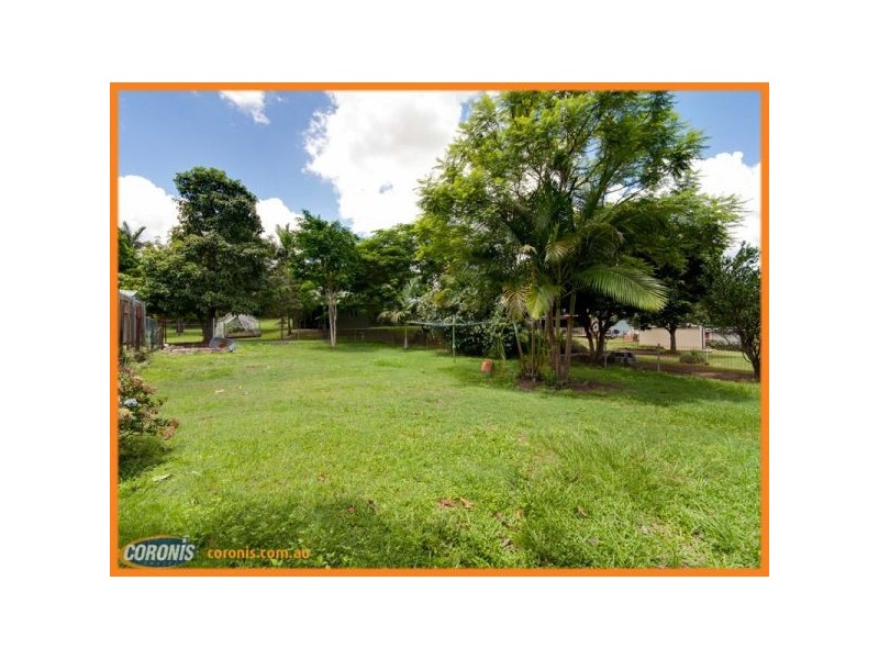 9 Carawatha Avenue, Ferny Hills QLD 4055