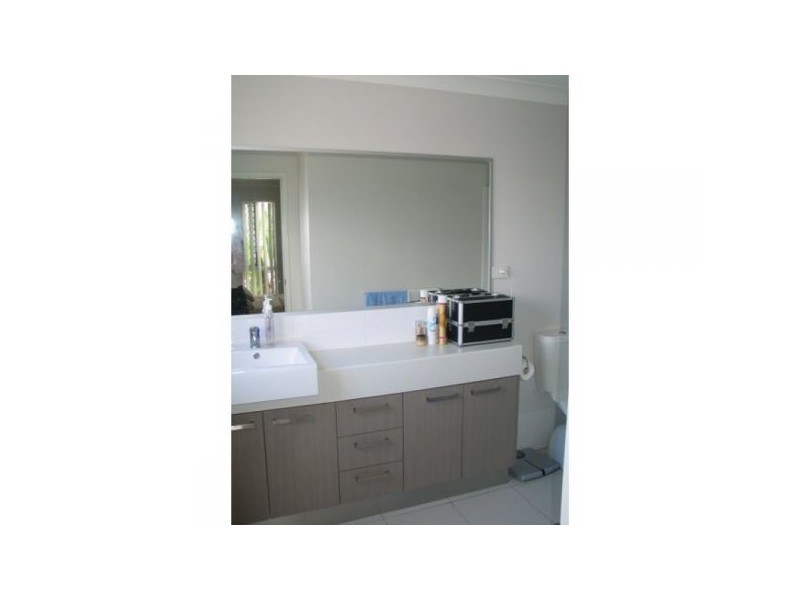 53 Summit Drive, Springfield Lakes QLD 4300